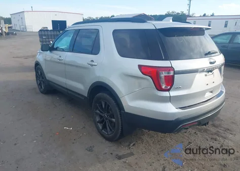 2017 Ford Explorer Xlt z USA, uszkodzony, nr VIN 1FM5K8D84HGE32426